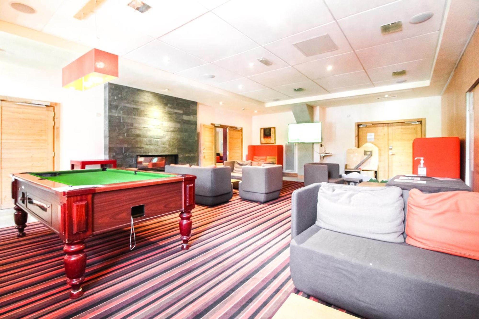 Large One-Bedroom Apartment, Wheelchair Adapted, Les Terrasses D'Eos Flaine Ngoại thất bức ảnh