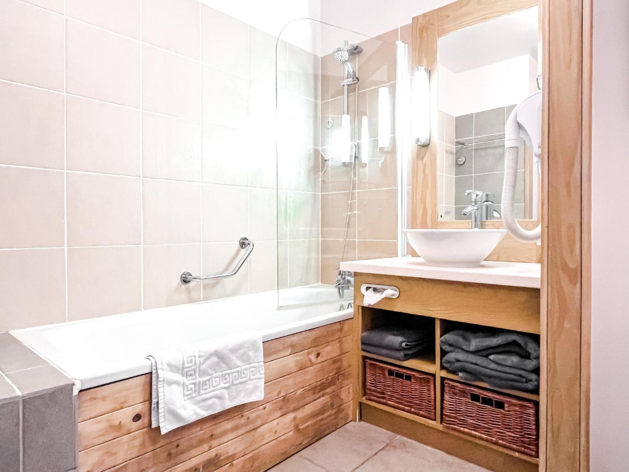 Large One-Bedroom Apartment, Wheelchair Adapted, Les Terrasses D'Eos Flaine Ngoại thất bức ảnh